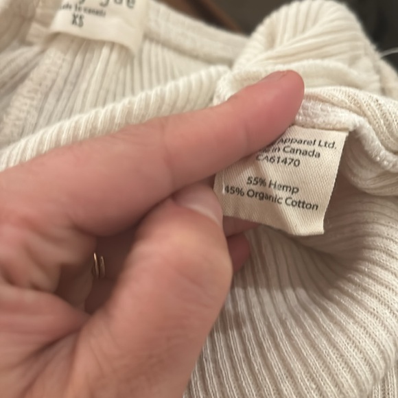 White pants - Picture 10 of 10